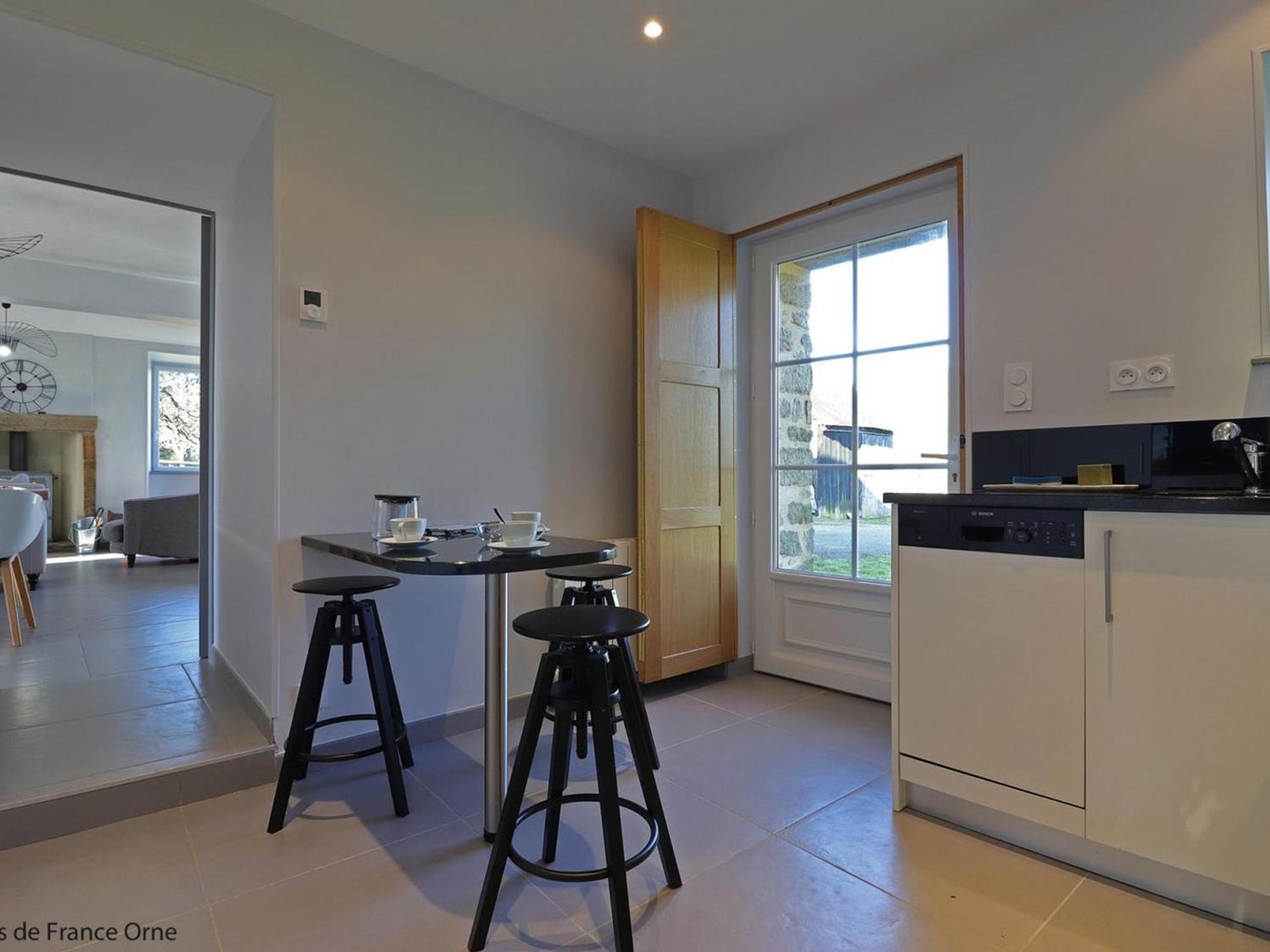Maison Normande Renovee Avec Grand Jardin, Ideale Pour Famille, Proche Lac Et Randonnees - Fr-1-497-143 Menil-Gondouin 외부 사진
